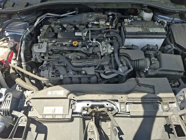 Used 2023 Toyota Corolla Cross LE w/ Moonroof Package FWD image 27