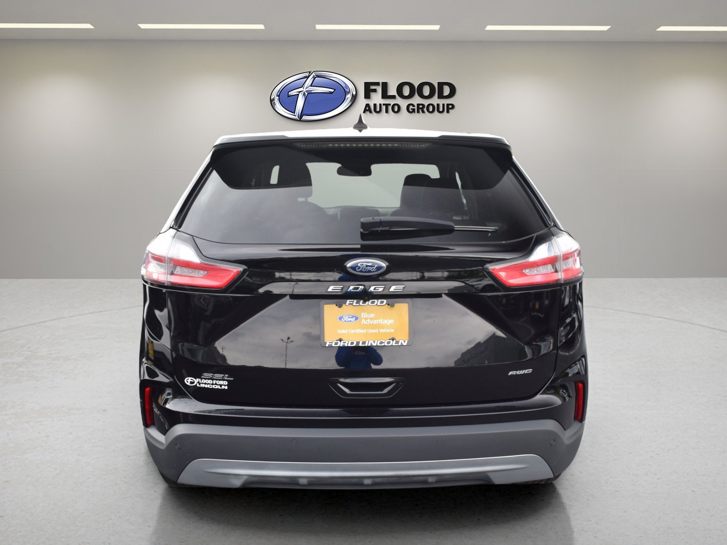Certified 2023 Ford Edge SEL w/ Convenience Package AWD/4WD image 5