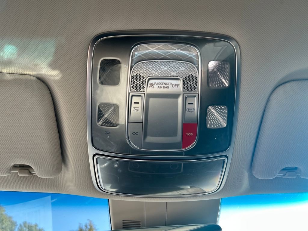 Used 2024 Genesis GV80 2.5T image 18