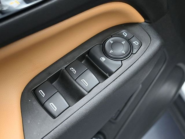 Used 2020 Chevrolet Equinox Premier image 14