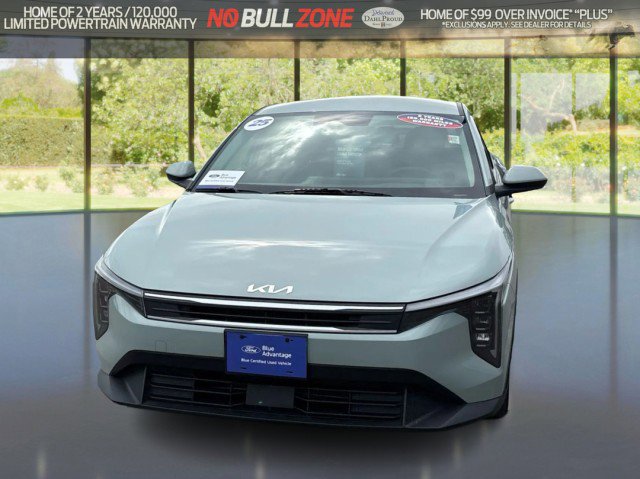 Used 2025 Kia K4 FWD image 8