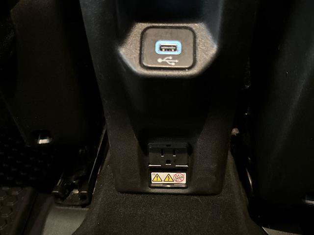 Used 2022 Jeep Renegade Latitude w/ Convenience Group AWD/4WD image 28