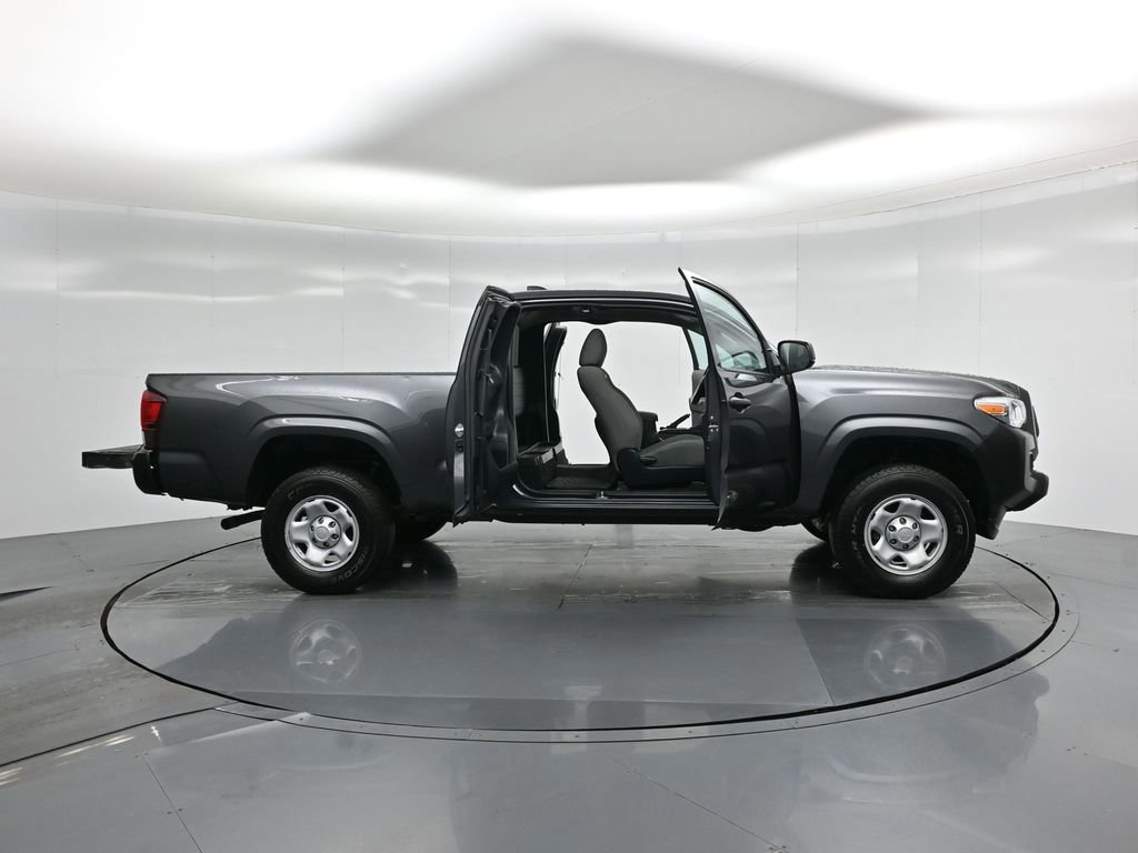 Used 2023 Toyota Tacoma SR image 33