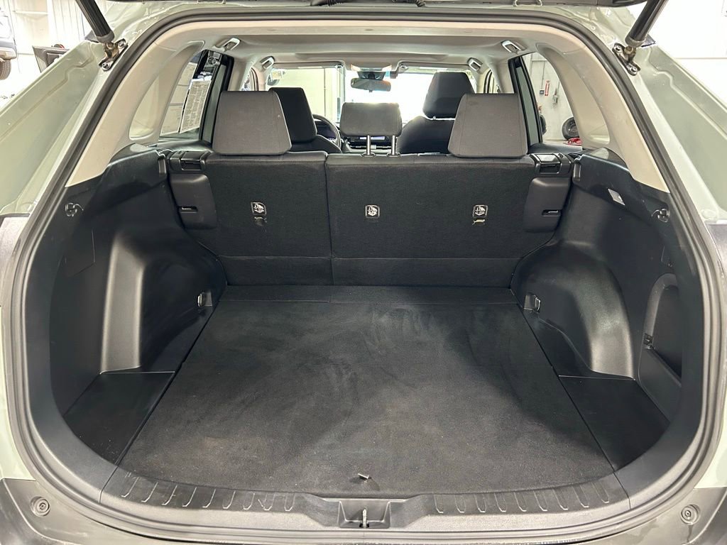 Used 2019 Toyota RAV4 XLE w/ Convenience Package AWD/4WD image 22