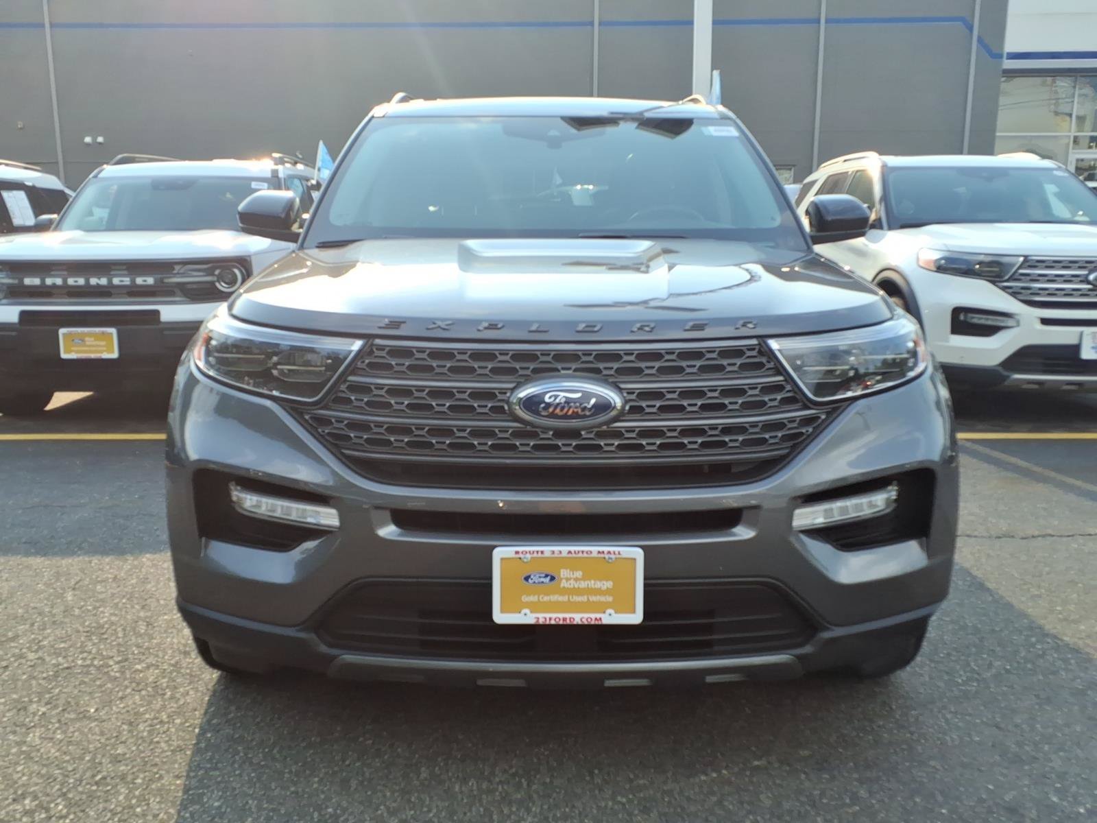 Certified 2023 Ford Explorer XLT w/ Equipment Group 202A AWD/4WD image 2