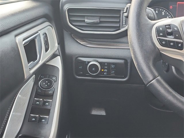 Certified 2023 Ford Explorer Limited w/ Limited Technology Package image 12