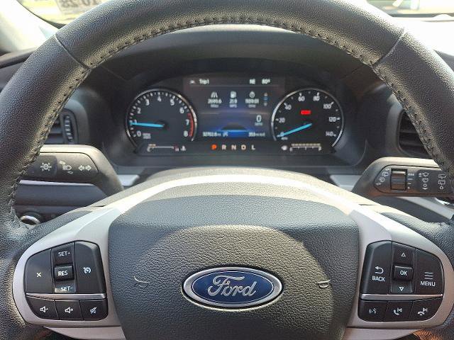 Certified 2023 Ford Explorer XLT image 18