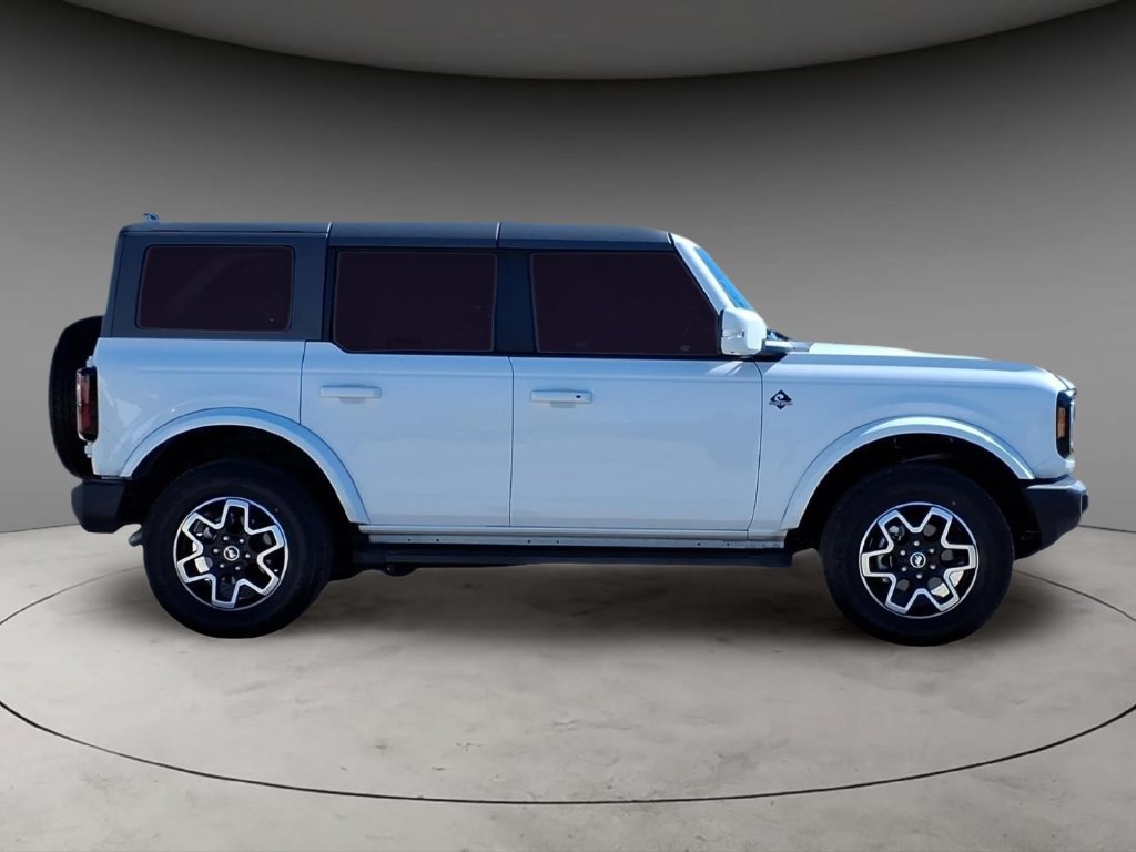 Certified 2024 Ford Bronco Outer Banks AWD/4WD image 6