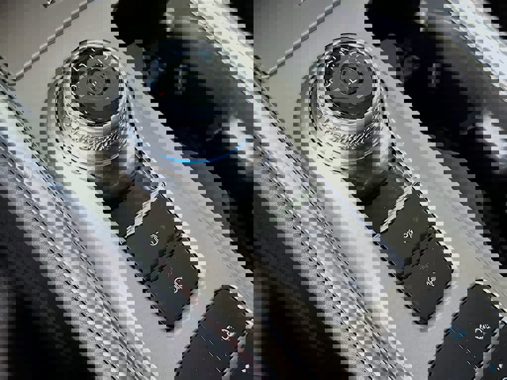 Certified 2022 Ford Explorer XLT w/ Equipment Group 202A image 22