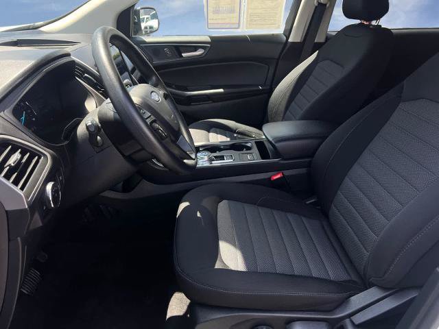 Certified 2024 Ford Edge SE w/ Black Appearance Package AWD/4WD image 10