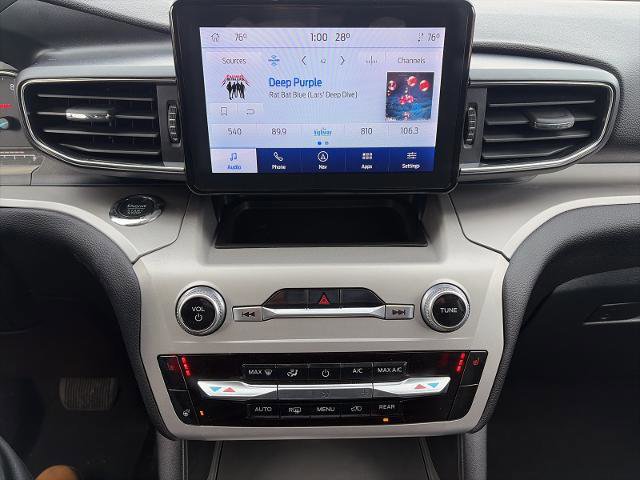 Certified 2022 Ford Explorer XLT w/ Equipment Group 202A image 28