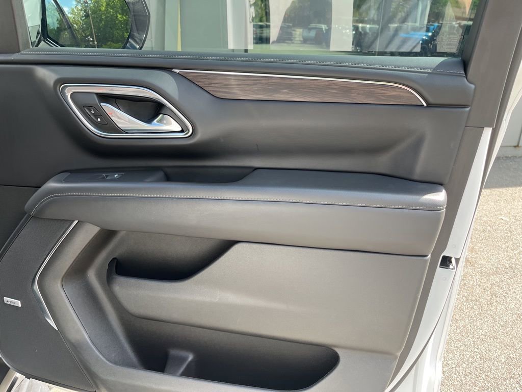 Used 2023 Chevrolet Tahoe LT AWD/4WD image 30