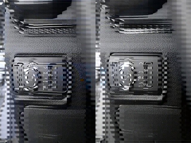 Certified 2023 Ford Explorer ST-Line image 23