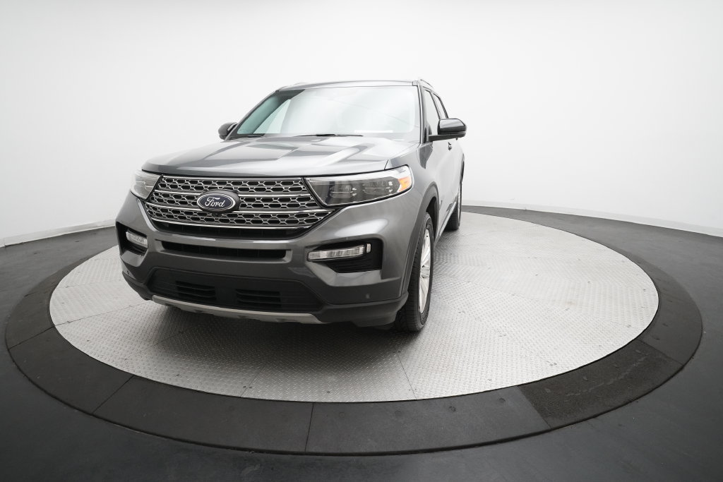 Certified 2021 Ford Explorer Limited w/ Equipment Group 301A AWD/4WD image 12