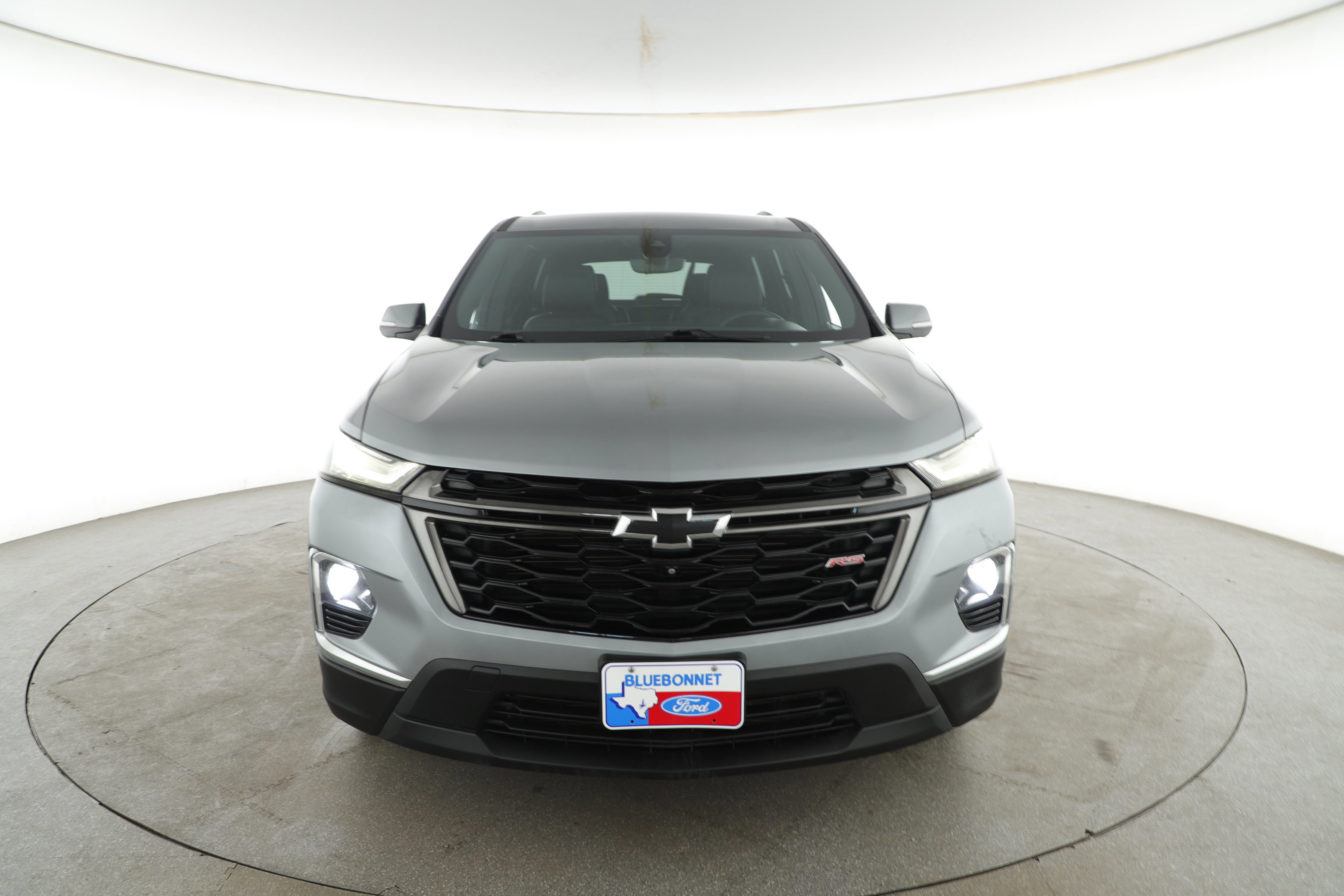 Used 2023 Chevrolet Traverse RS w/ LPO, Floor Liner Package image 4