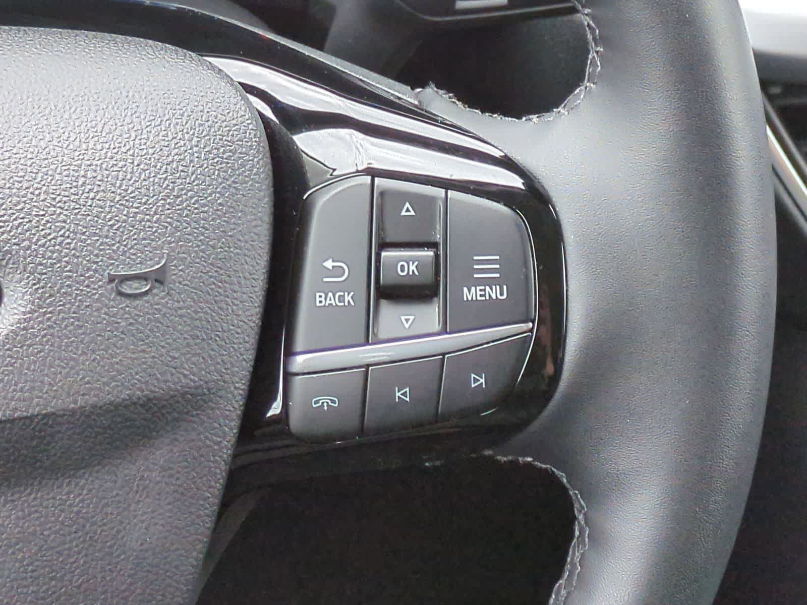 Certified 2023 Ford Escape Platinum w/ Premium Technology Package AWD/4WD image 24