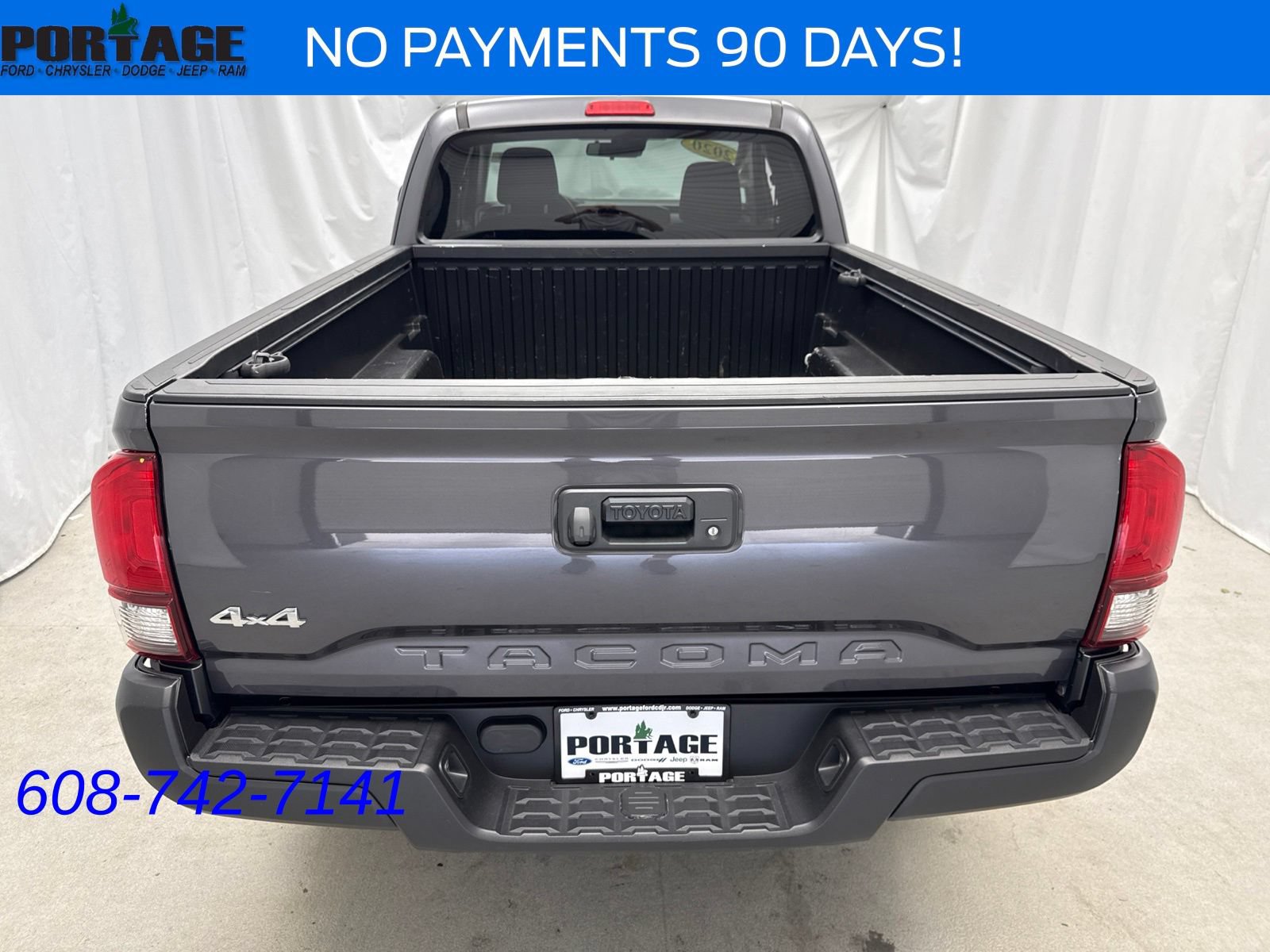 Used 2020 Toyota Tacoma SR AWD/4WD image 3