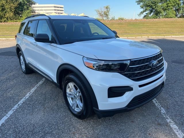 Certified 2022 Ford Explorer XLT w/ Class IV Trailer Tow Package image 10