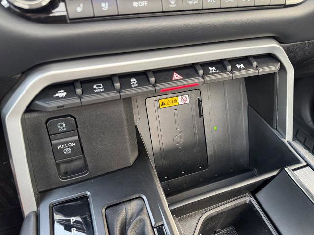Used 2024 Toyota Tundra Platinum image 27
