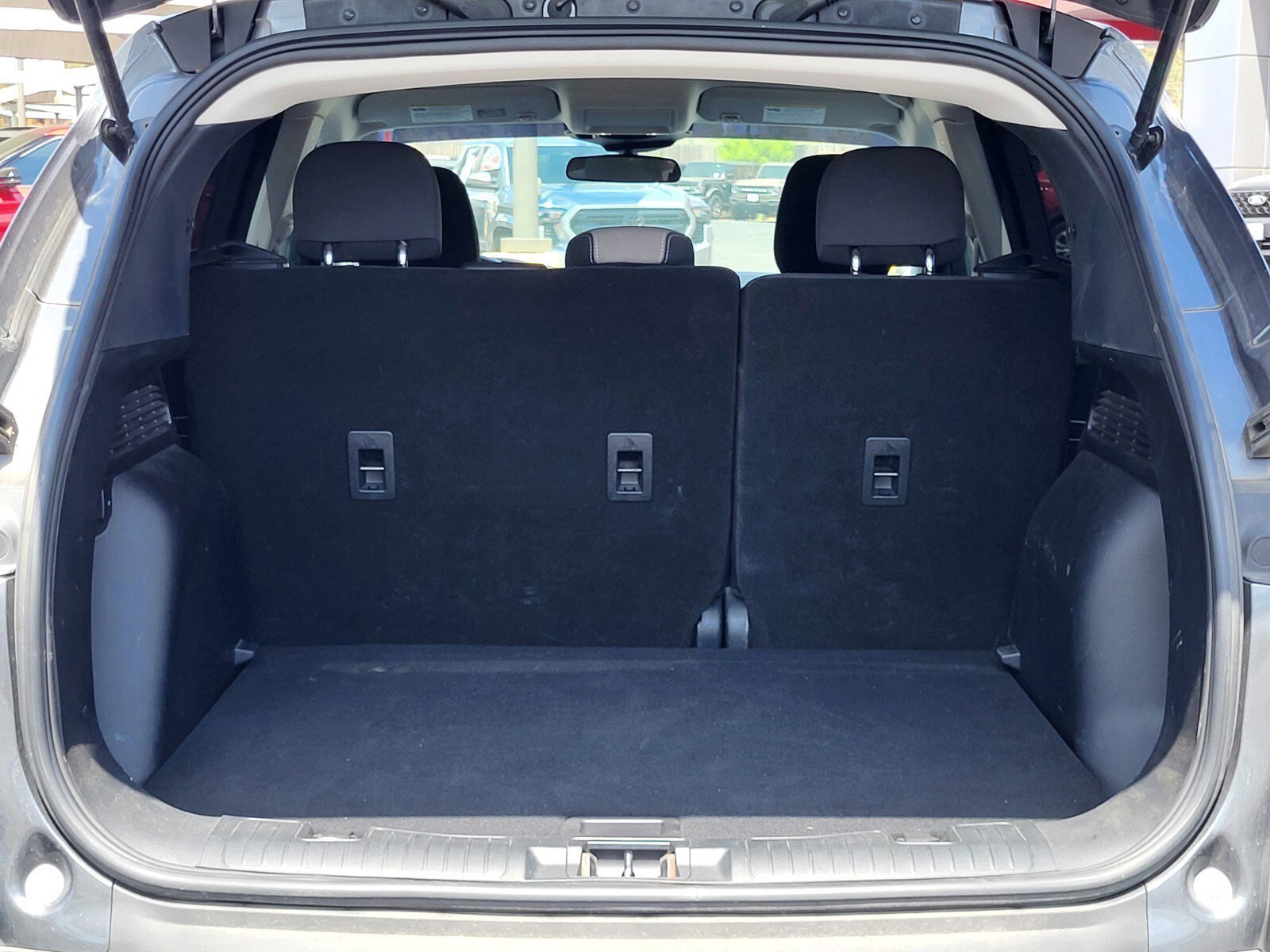 Certified 2022 Ford Escape SE image 31