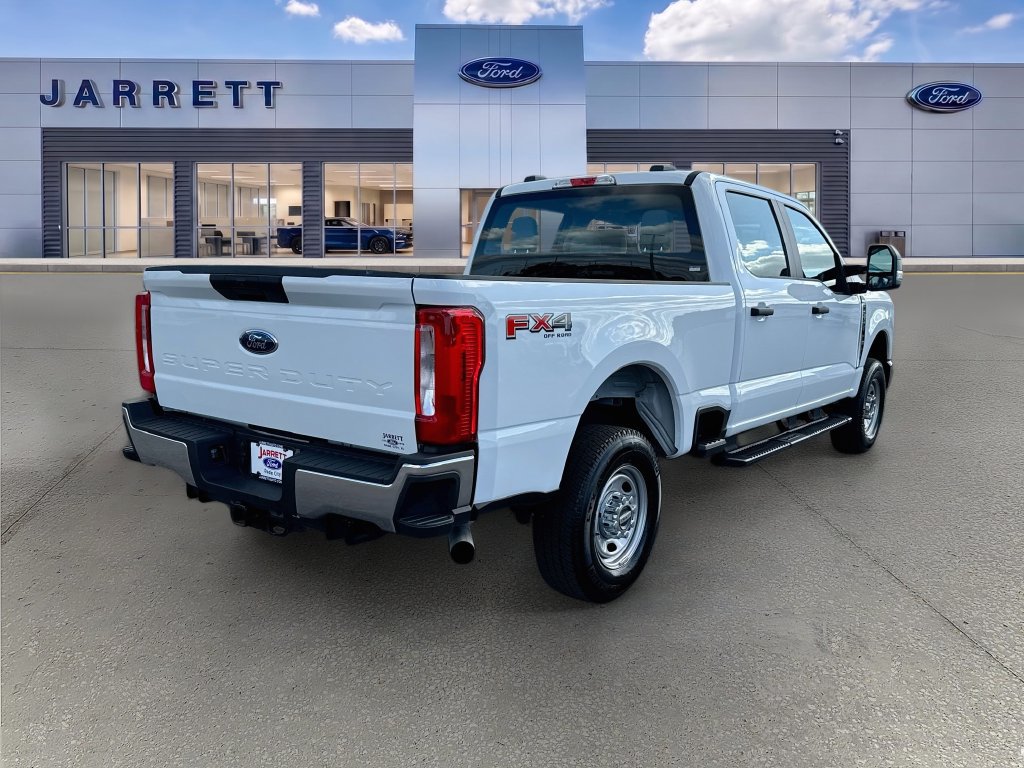 Certified 2024 Ford F250 XL w/ FX4 Off-Road Package AWD/4WD image 7