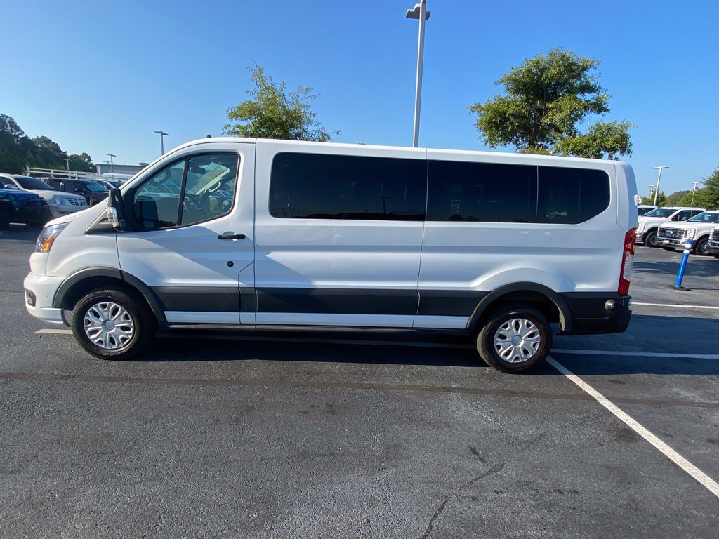 Certified 2024 Ford Transit 350 XLT RWD image 4