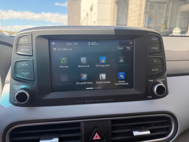 Used 2020 Hyundai Kona SEL Plus FWD image 12