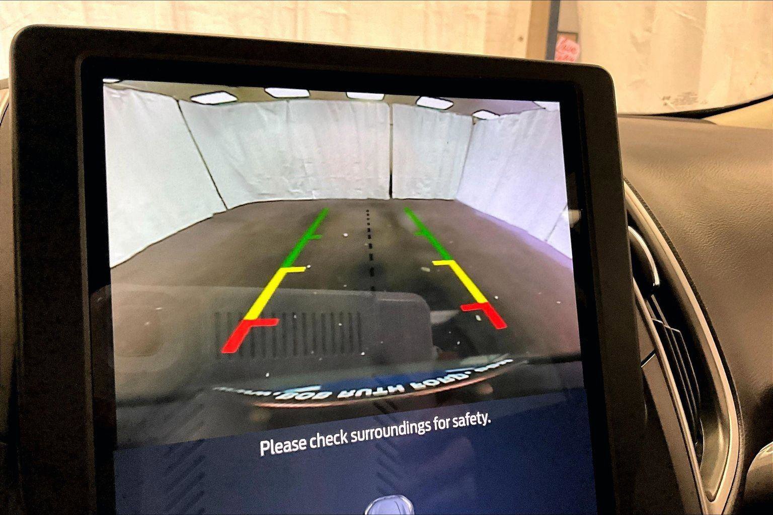 Certified 2024 Ford Edge SEL w/ Convenience Package image 20