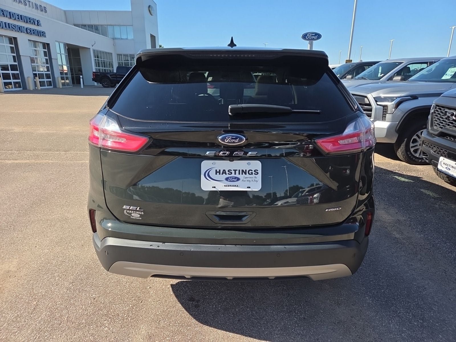 Certified 2023 Ford Edge SEL w/ Convenience Package AWD/4WD image 8