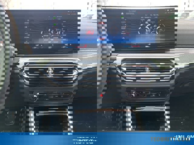 Used 2024 BMW 330i xDrive Sedan w/ M Sport Package image 33