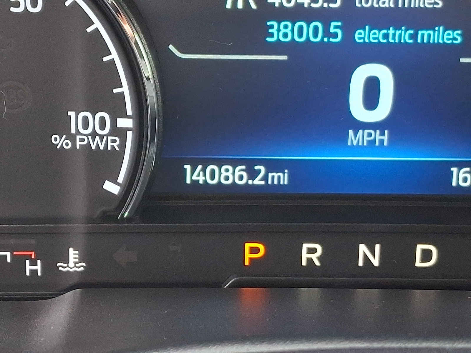 Certified 2024 Ford Maverick Lariat w/ Black Appearance Package FWD image 19
