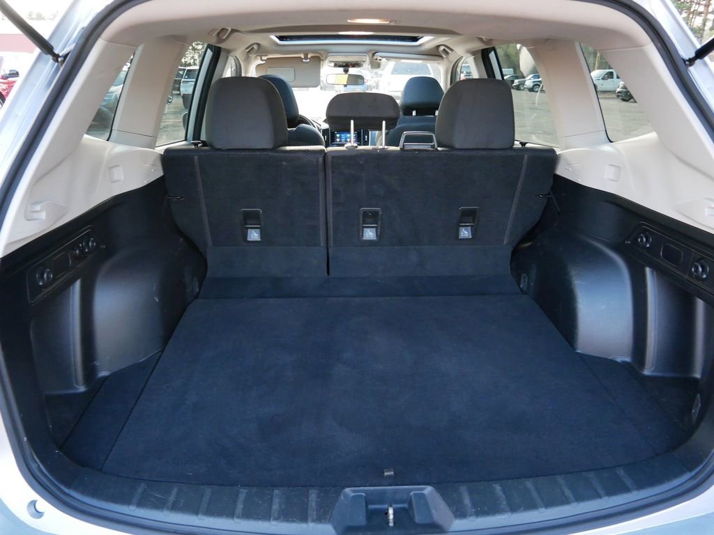 Used 2020 Subaru Forester Premium AWD/4WD image 10