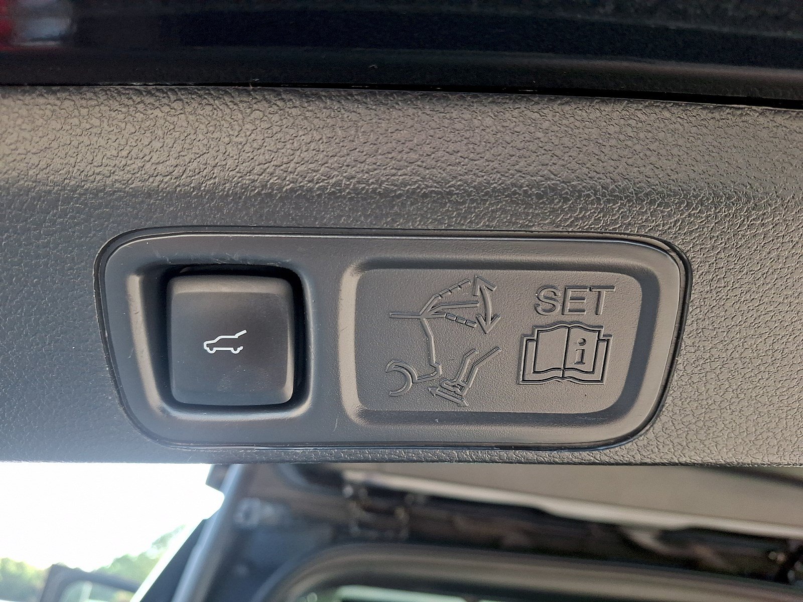 Certified 2023 Ford Expedition Platinum AWD/4WD image 29