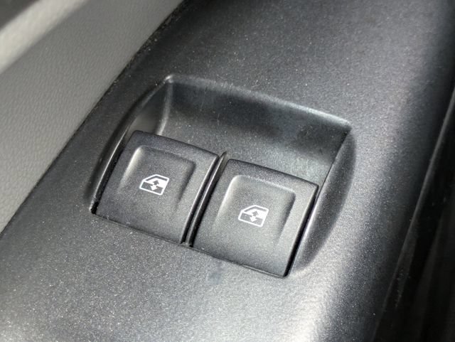 Used 2019 Chevrolet Colorado W/T RWD image 22