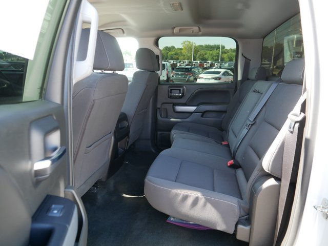 Used 2018 Chevrolet Silverado 1500 LT w/ All Star Edition AWD/4WD image 16