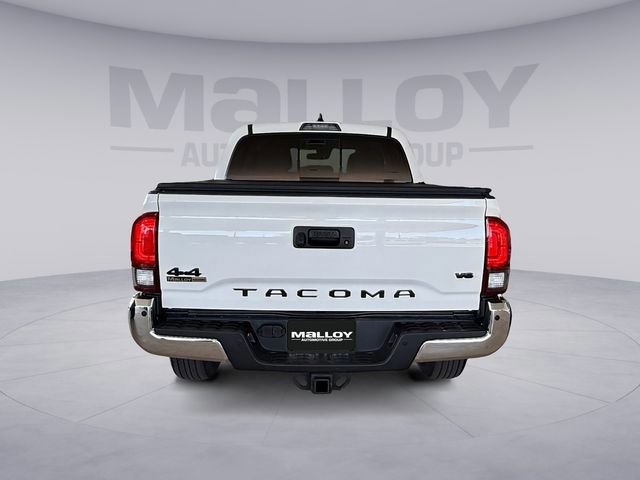 Used 2023 Toyota Tacoma SR5 AWD/4WD image 4