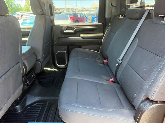 Used 2024 Chevrolet Silverado 3500 LT AWD/4WD image 18