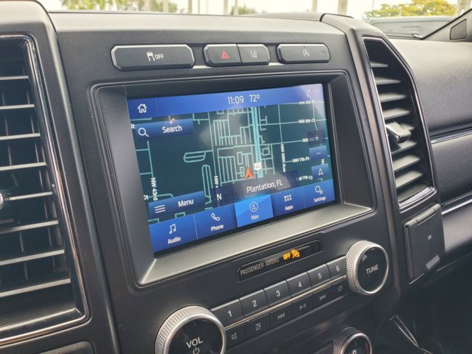 Certified 2021 Ford Expedition Max Limited image 24