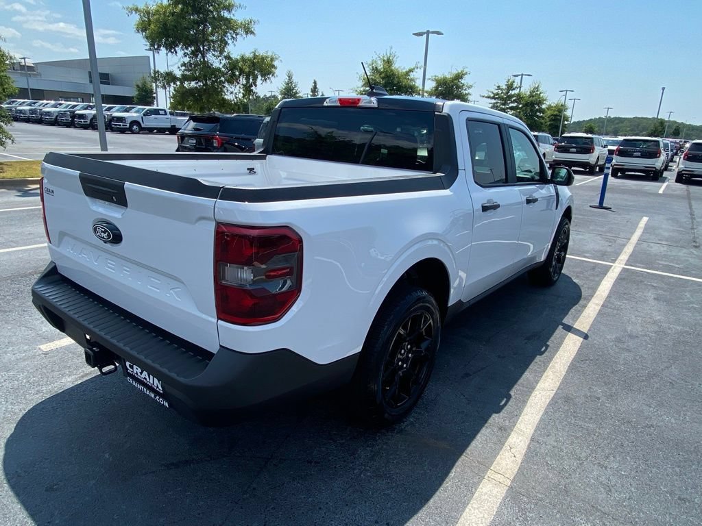 Certified 2025 Ford Maverick XLT w/ Black Appearance Package AWD/4WD image 7