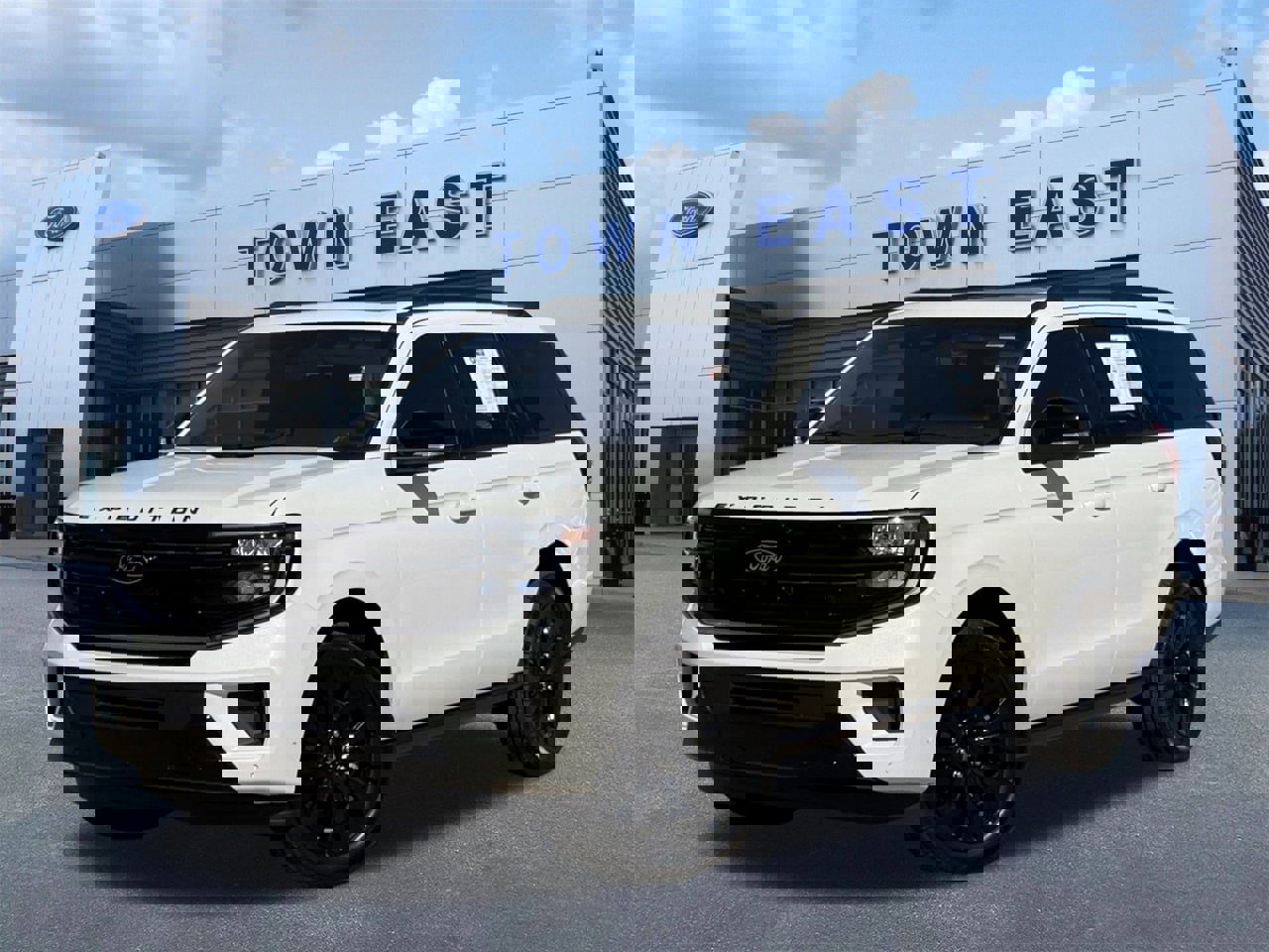 Certified 2025 Ford Expedition Platinum w/ Stealth Appearance Package