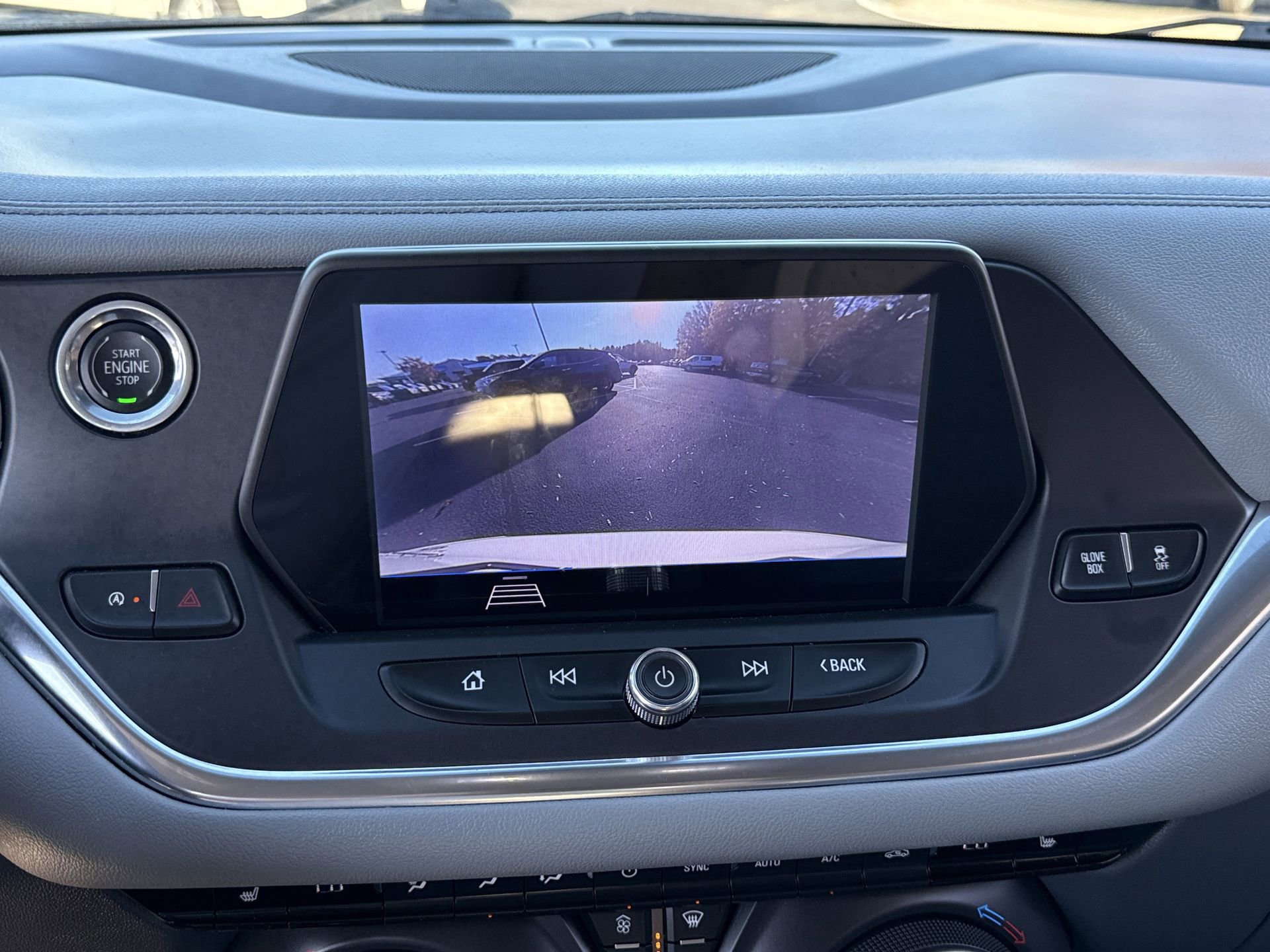 Used 2020 Chevrolet Blazer LT image 12