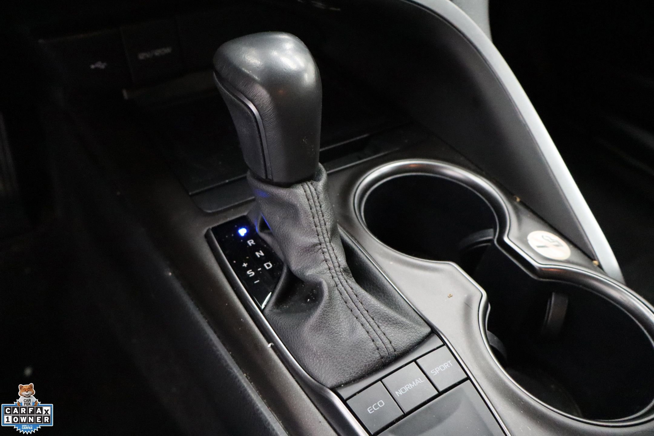 Used 2024 Toyota Camry SE image 19