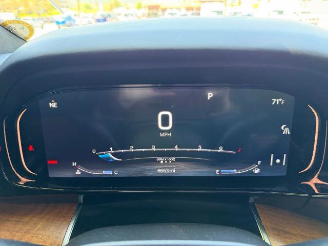 Used 2022 Jeep Grand Wagoneer Series III w/ Rear Seat Video Group 1 AWD/4WD image 34