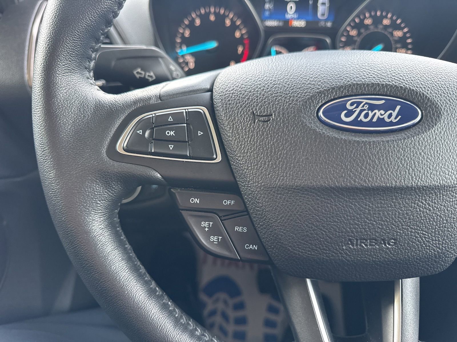 Certified 2018 Ford Escape Titanium AWD/4WD image 29