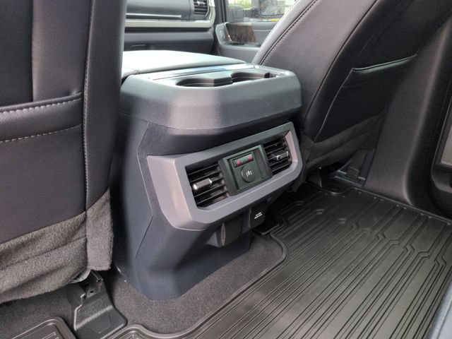Certified 2024 Ford F450 Lariat w/ Lariat Ultimate Package AWD/4WD image 27