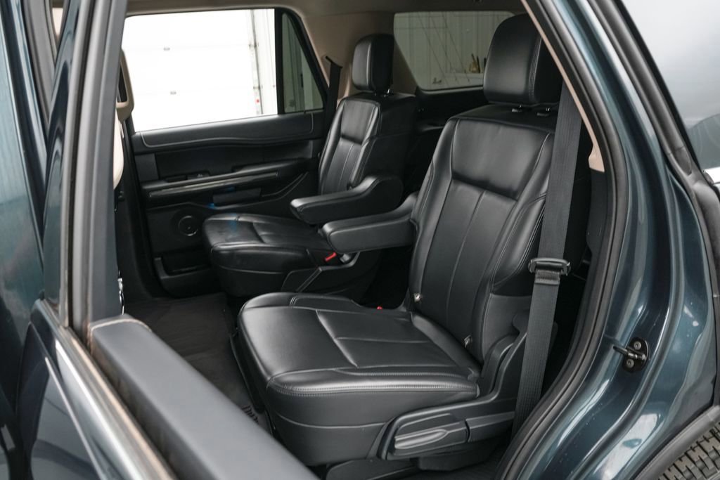 Certified 2024 Ford Expedition XLT image 19