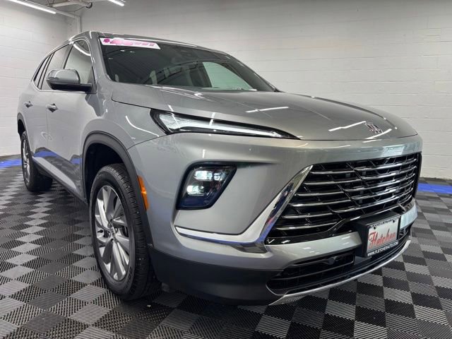 Used 2025 Buick Enclave Preferred w/ Power Package AWD/4WD image 12