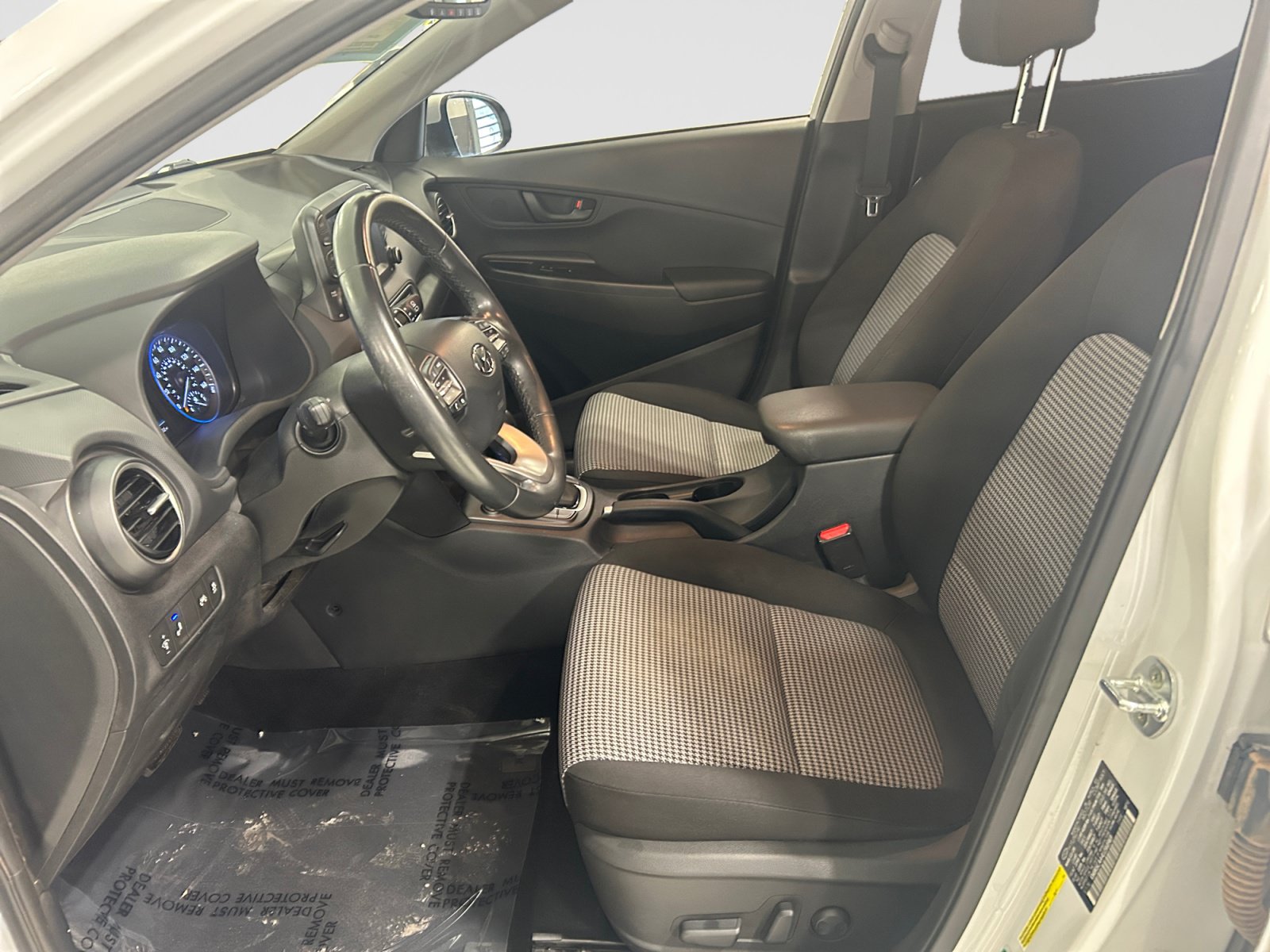 Used 2020 Hyundai Kona SEL Plus AWD/4WD image 11
