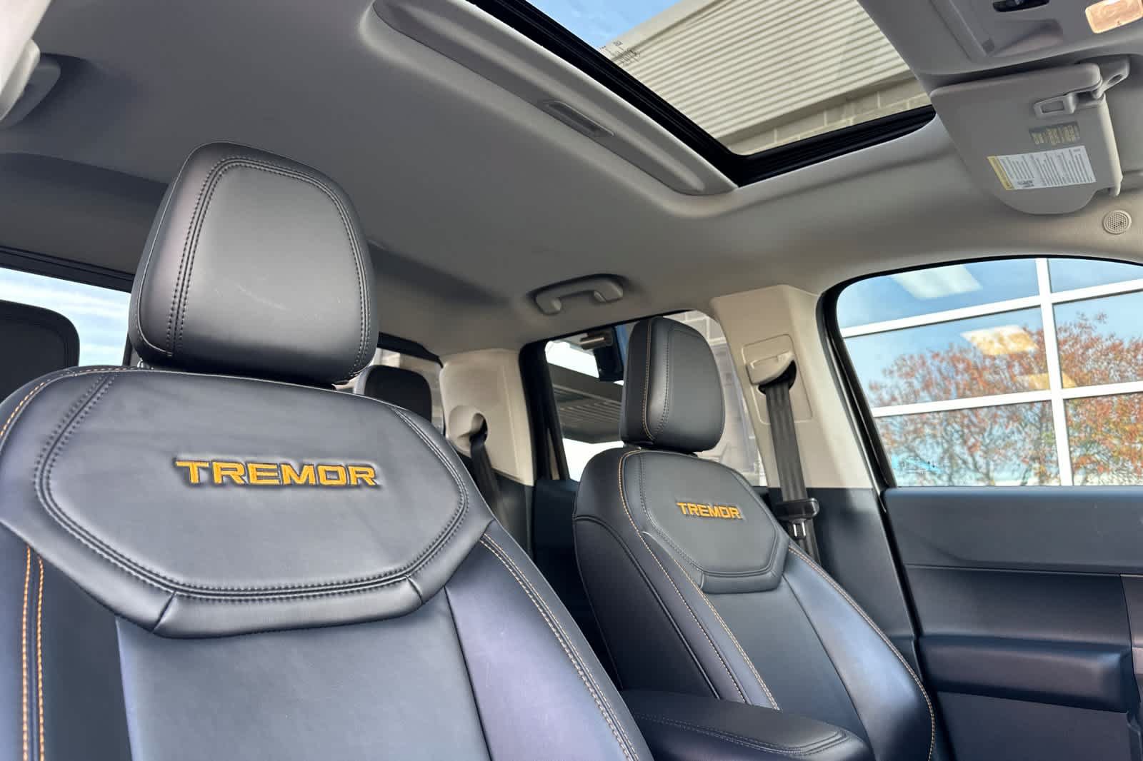 Certified 2024 Ford Maverick Tremor w/ Tremor Off-Road Package AWD/4WD image 16
