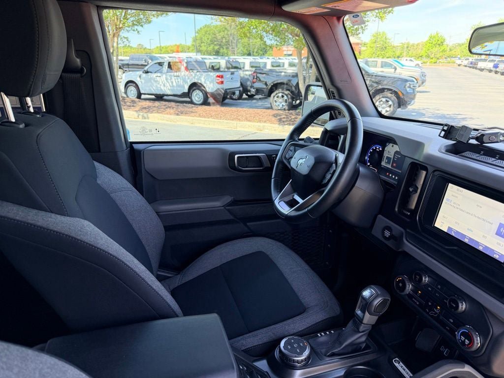 Certified 2023 Ford Bronco Big Bend w/ Sasquatch Package AWD/4WD image 18